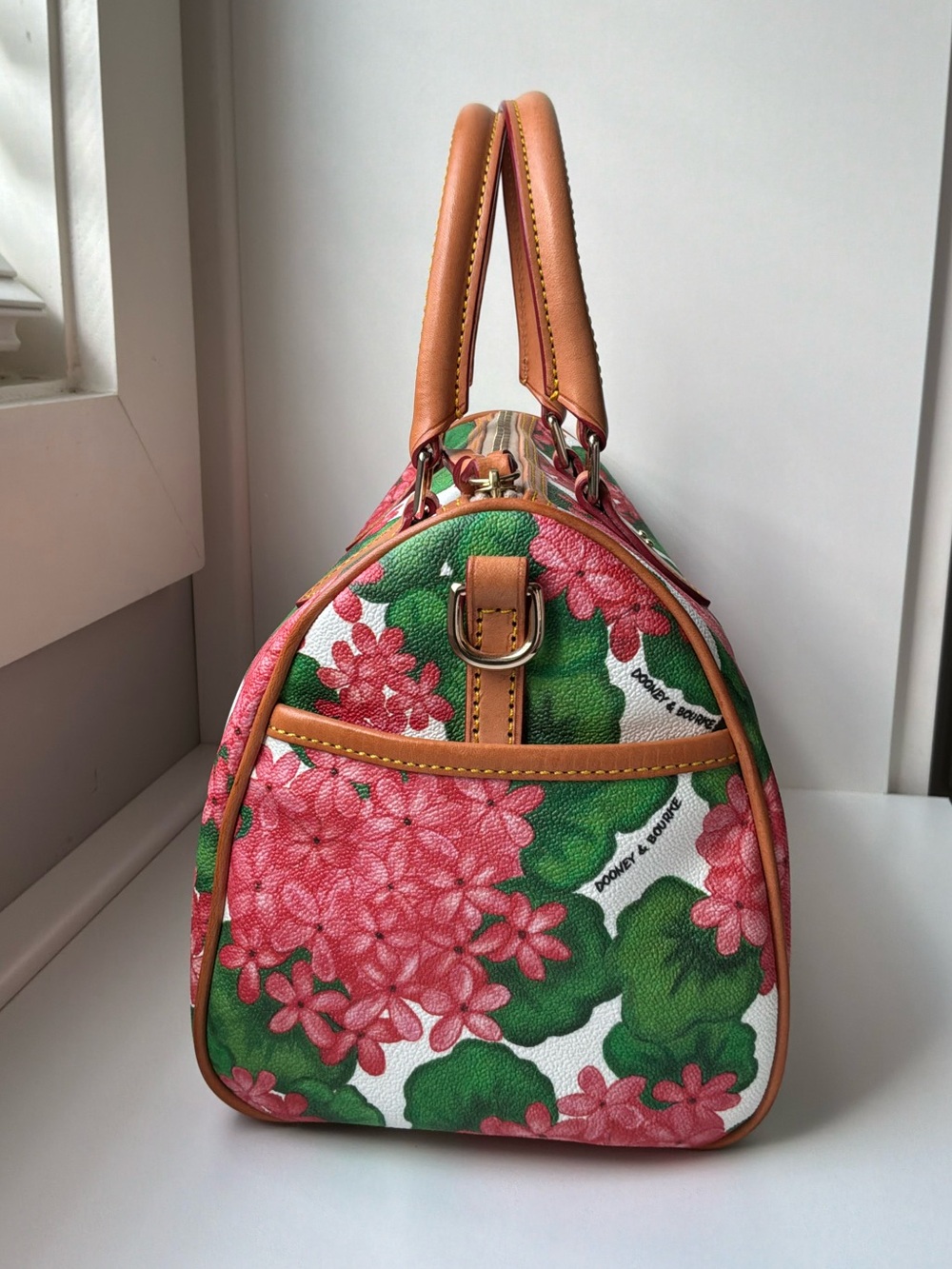Dooney & Bourke Hydrangea Floral Barrel Satchel. J6266575 - Picture 4 of 16